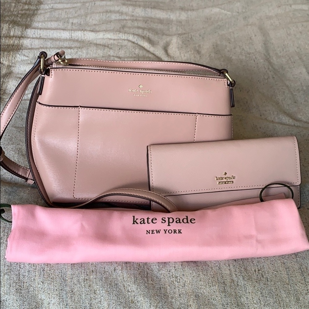 NWOT Kate Spade Wallet
